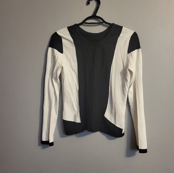 Button up long sleeves jacket / Veste à boutons manche longue - Picture 3 of 7